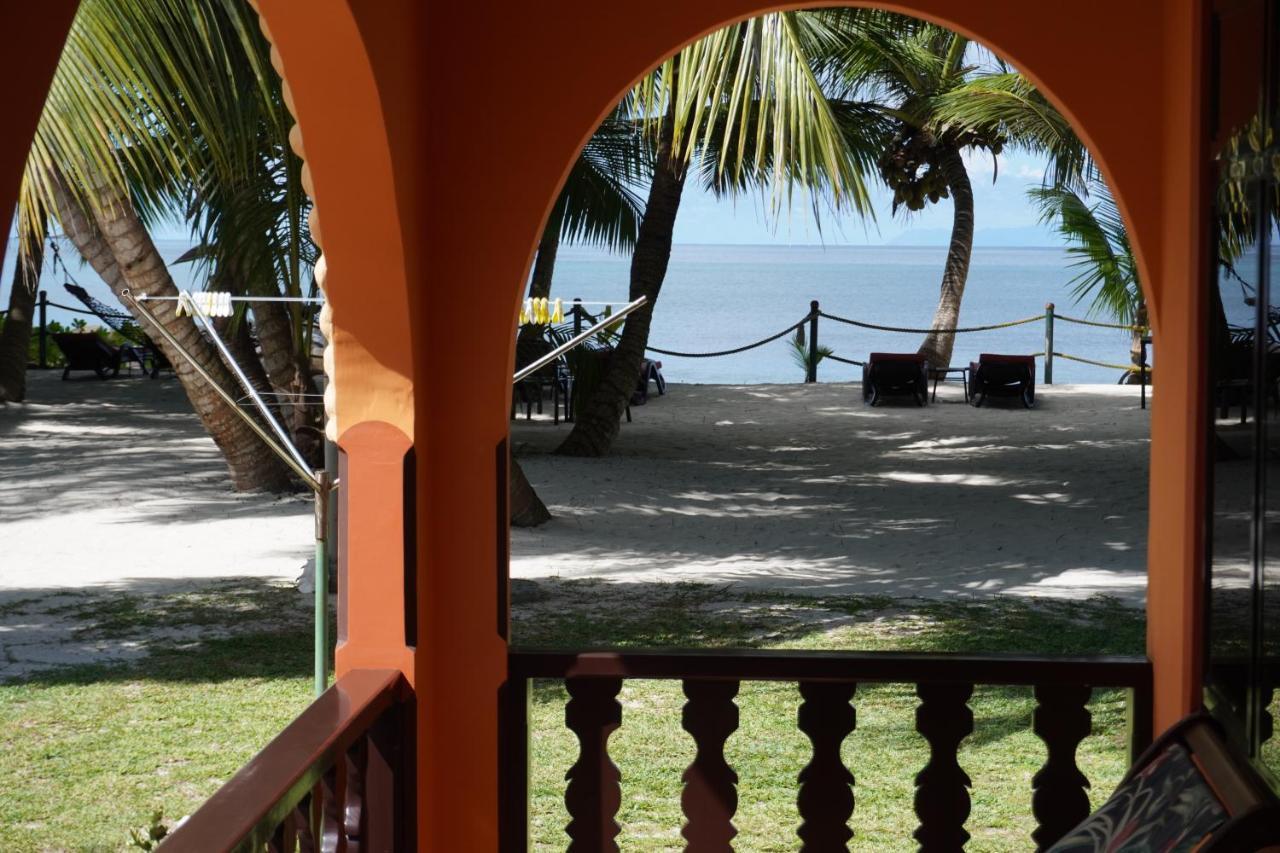 Anse Kerlan Beach Chalets Exteriör bild